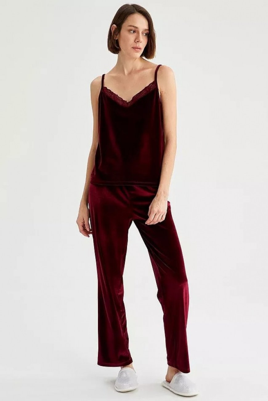 The combination of velvet and burgundy makes a wonderful New Year's pajama.